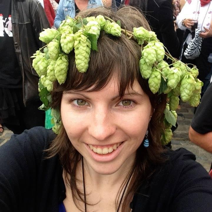 foad_hannah's profile picture. MA student in Graphic Design and Typography, and Digital Marketing Assistant at Red Alien

Also at @HannahFoad