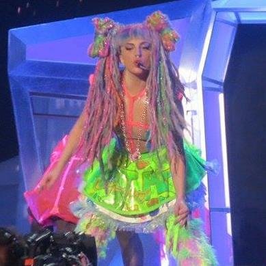 Li††le mons†er!
Lady Gaga, please follow me!