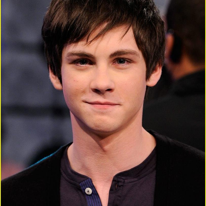 Jake Heinz Diederick | Berlin, 15 February 1992 | a Servant with Amphibian ability. | Mistery Island - 150$