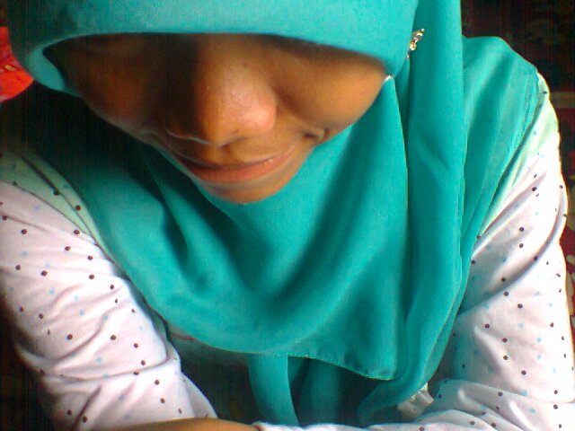 phampom's profile picture. Bismillah :) kesempatan slalu ada buat yg tak menyerah berusaha :D