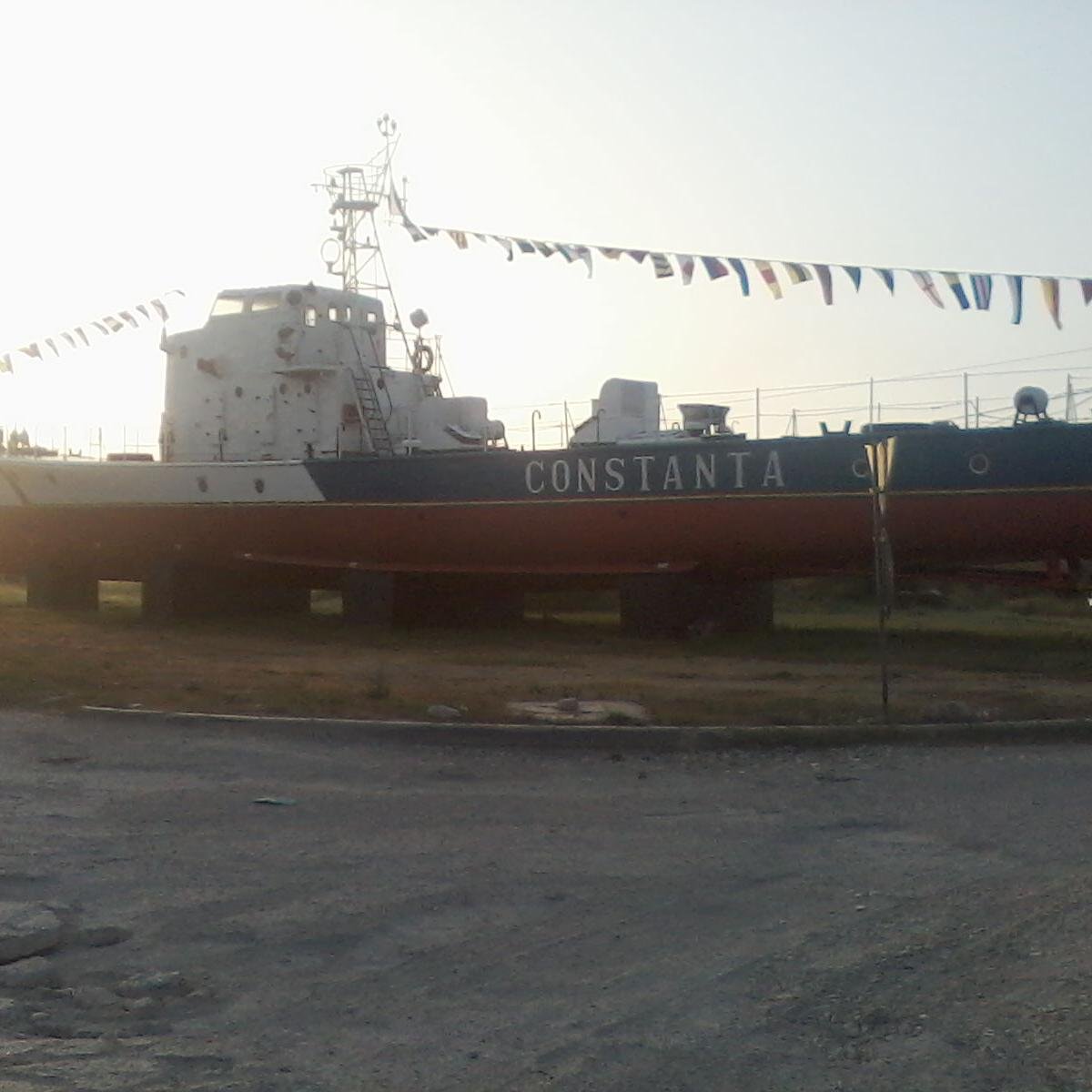 costytare112's profile picture. 