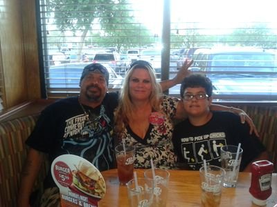 luv4cali70's profile picture. 