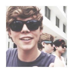 ✨ I am not what has happened to me . I am what i chose to become ✨ 0/5 0/4 :(