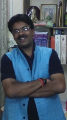 Teacher of Economics, DAV Bhu, Treasurer, Upuea  Managing editor journal of economics and commerce and Kashi journal of social sciences. Regular columns writer