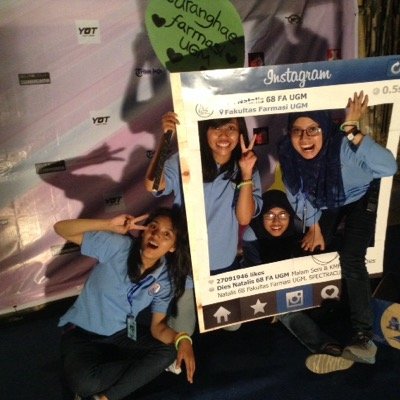 namche012 | farmasiUGM2012
