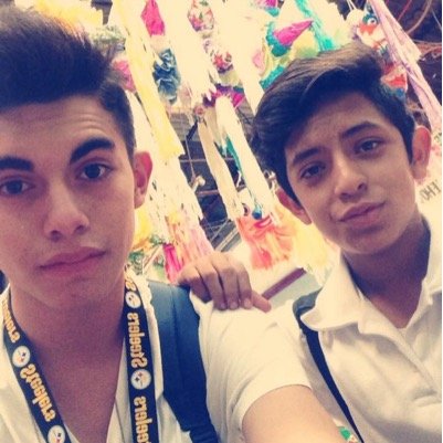 peterandre34's profile picture. 