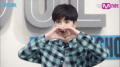 본업인슾최애:이성종 부업:아이콘팬최애:구준회 차애,김한빈
