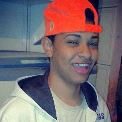 frendraphael's profile picture. Amo musica, natureza e filmes '' '' '' :) https://t.co/kN7N2Mtw2D.             Snapchat :raphafrend