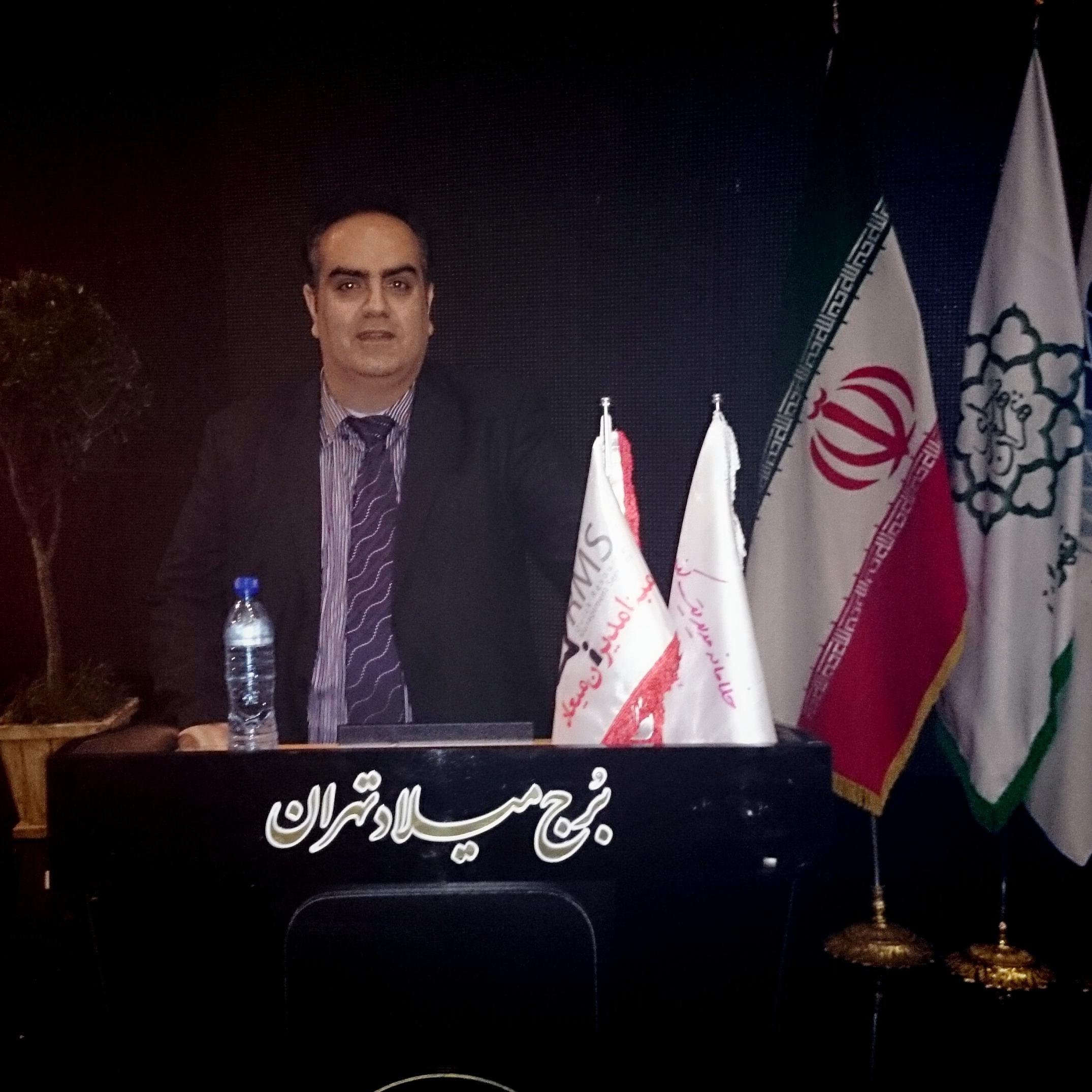 شرکت رسانه افزار اولین مرکز بازیابی اطلاعات با بیش از 24 سال سابقه 
آدرس تهران - خیابان فاطمی - روبروی سازمان آب - برج ساعت - طبقه 8 - واحد 83