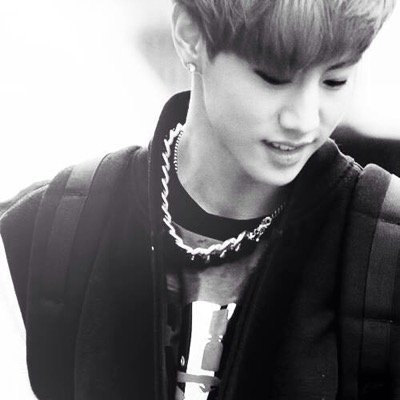 Kikwang;estúpido. CL;esposita. #teamespañoles
