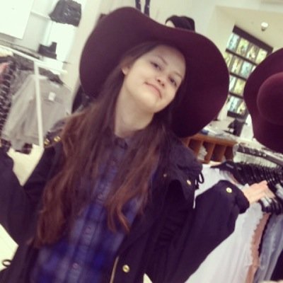 HugrnE's profile picture. Hrakfallabálkur með meiru.