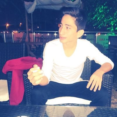 Sigaram olsun yeter. (Dönmesende Geri Fark Etmez Artık)