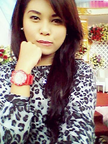 Ladya_Larasatti's profile picture. I'm Not Perfect But I'm Limited Edition :)