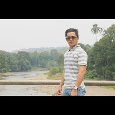 nikoputraa's profile picture. .