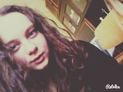 VikaUL1695's profile picture. Crazy$