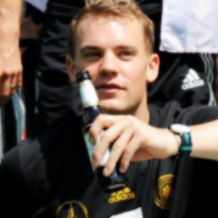 oopsNeuer's profile picture. Ficken alle, die... ich liebe Neuer!! (foda-se todo mundo... eu amo o Neuer) 
|Bayern München | cruzeiro|