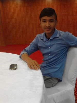 im 16 year old ... im from mersing,johor ... nice to meet you ... come follow me :)