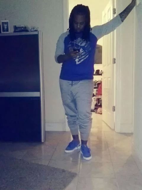 rolow_jr's profile picture. ALL BOUT LIVIN LIFE N ENJOY DA ONES AROUND ME DAT MATTA DA MOST.......