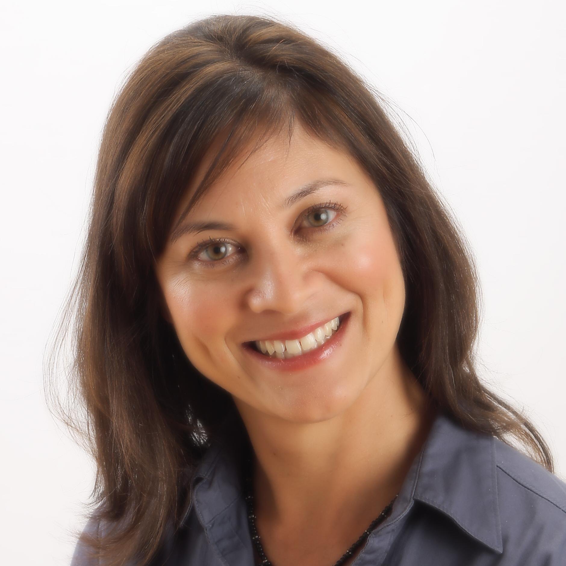 I am passionate about good food, connecting with people and creating the next generation of leaders