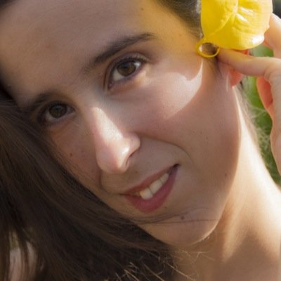 Desarrolladora Web, fotografa-aficionada, amiga de mis amigos... y próxima 'chica Almodovar'