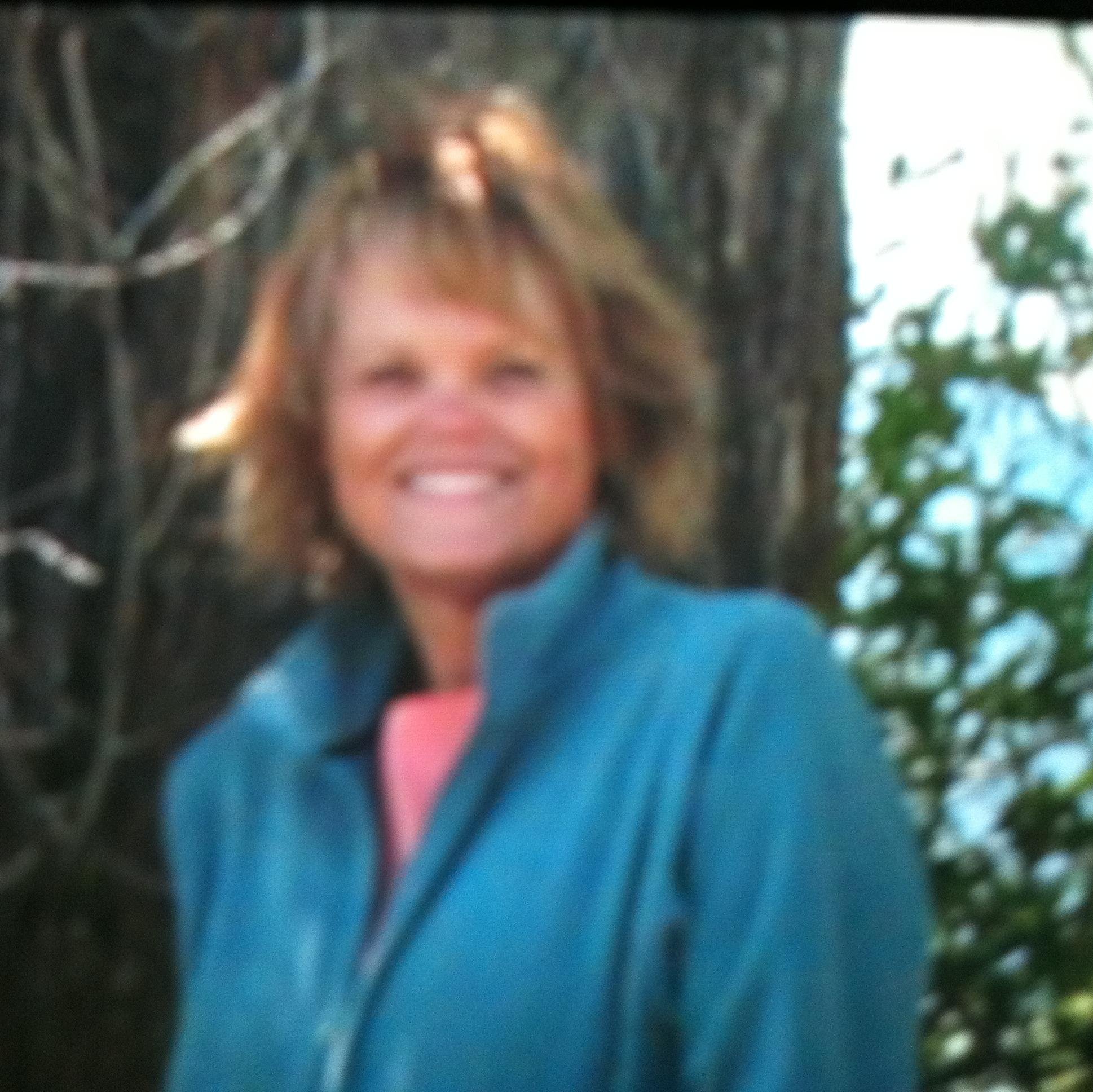 cornellbetsy's profile picture. 