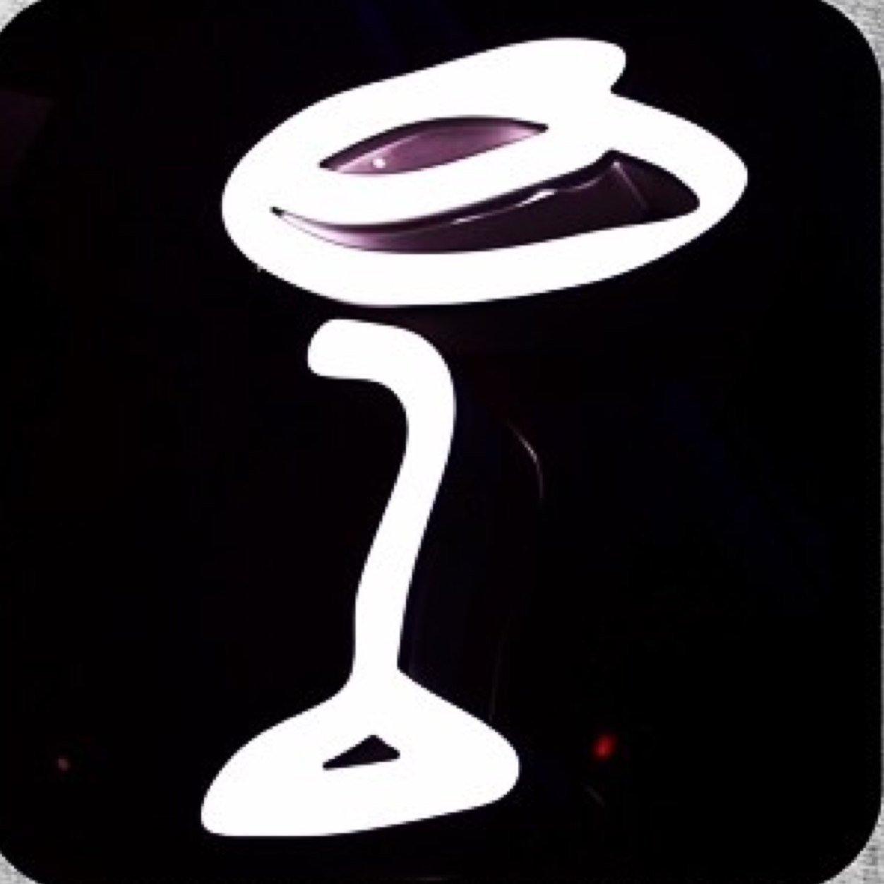 YoSoyBarezzito's profile picture. Primer negocio de @GrupoImpulza nunca pensamos que  SUSHI+BAR+MUSICA fuera tan divertido!