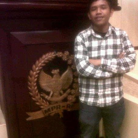 richdanielMTN's profile picture. Public Administration UNPAD '12