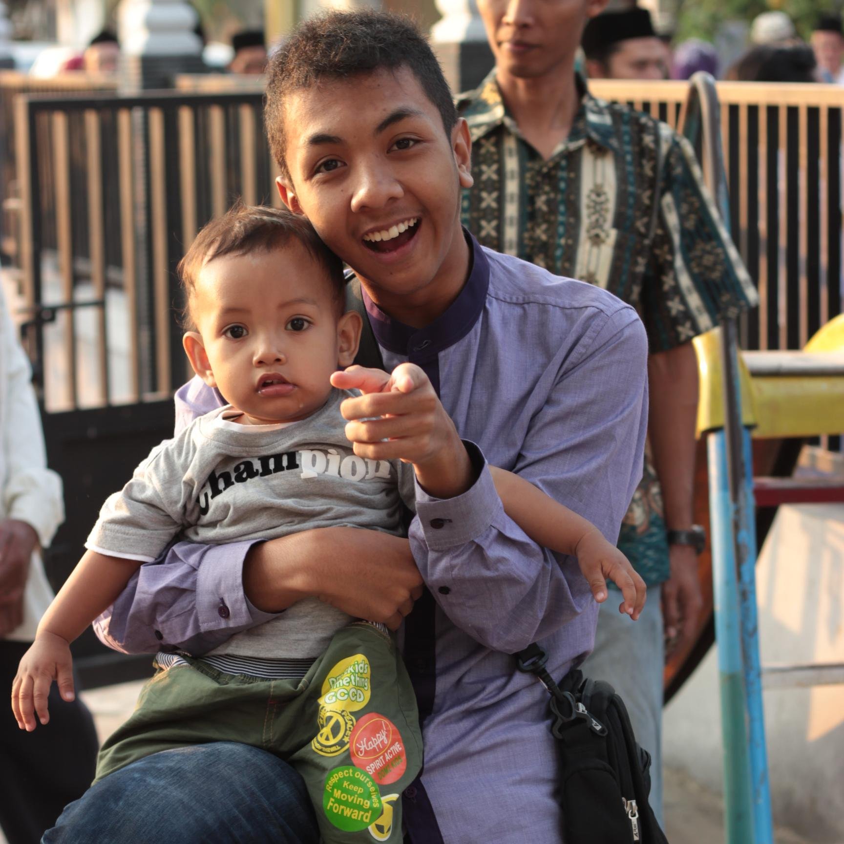 Muhammad Anshory Idris  / 06-01 / My Facebook : https://t.co/USyTW7dSTp / My Tweet : @Andre_Rouwet /