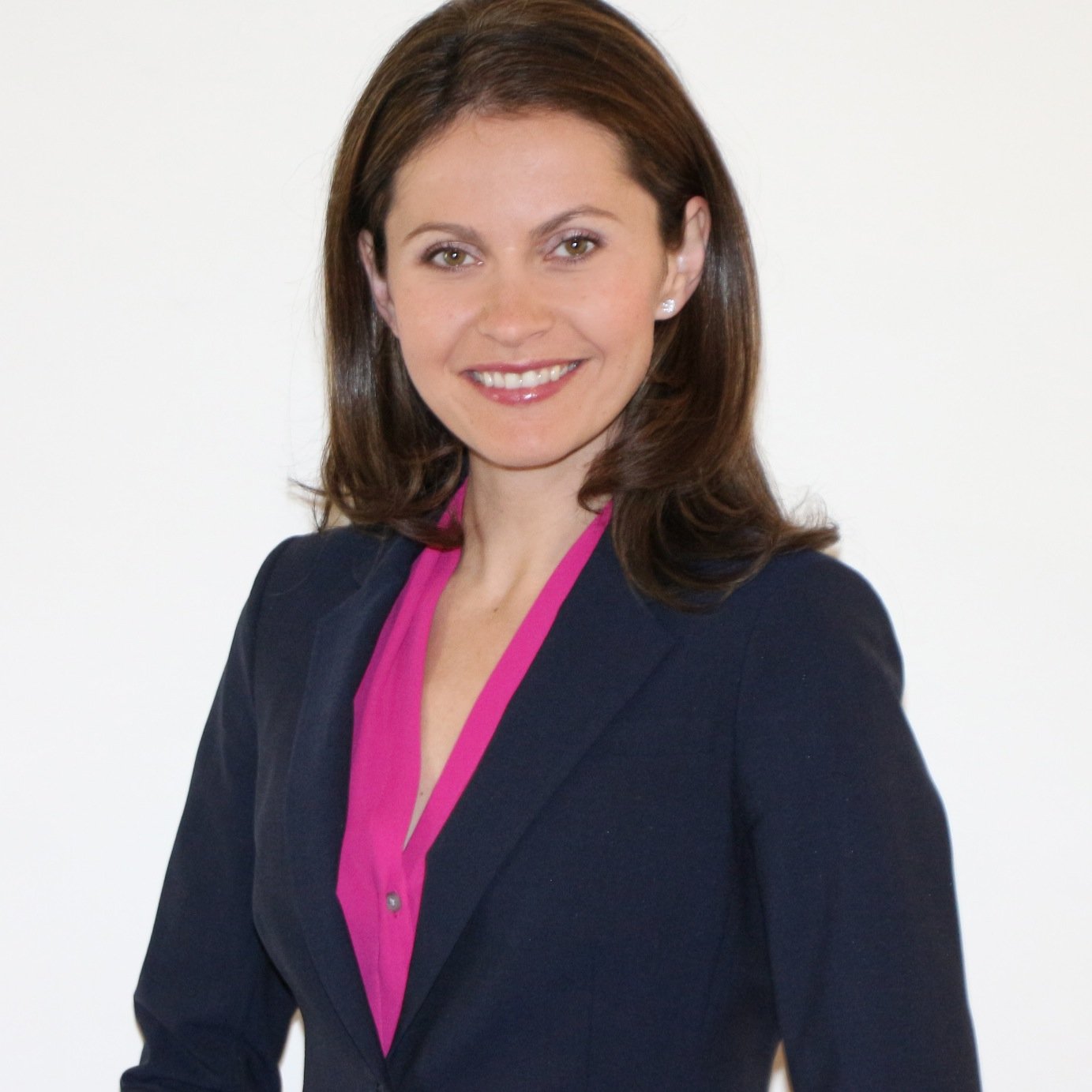 oxanatrush's profile picture. Communication Consultant
who is interested in science behind communication, language, thought, and behavior.