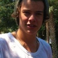 MLP445's profile picture. This is a free follow from @Mota_Minions . Go and follow her now or I will unfollow.