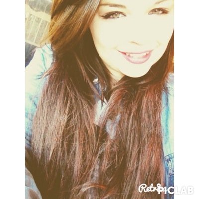 Morgann, 17 years old, live in Switzerland, From Belguim baby. Student at École Médica .MUSER