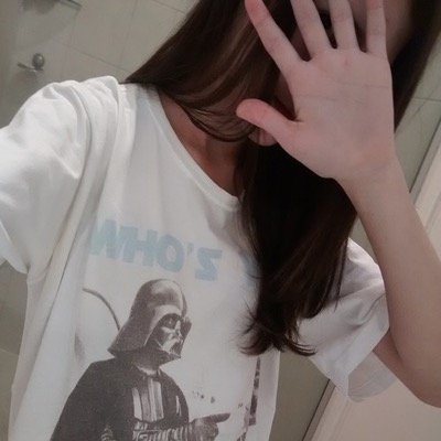 fhfjdhdkskdb's profile picture. 