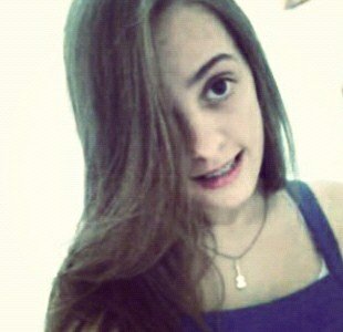 Instagram : @lauramoreiira_