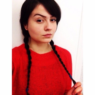 22, Irish/Bolivian chica, ❤ travelling, museums, friends, daydreaming and geeking out. Teaching ESOL & IELTS until I find my feet