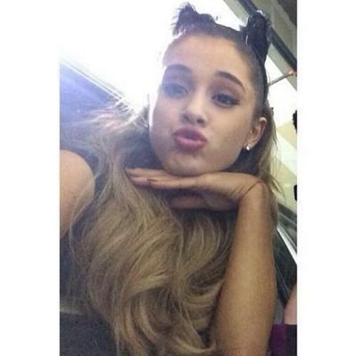 oct.16.14  at 10:23PM oct.25 best Day♡ Love u Ari Selly♡