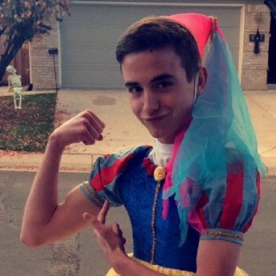 Profile Picture of WILLIAM (@W_hacke) on Twitter