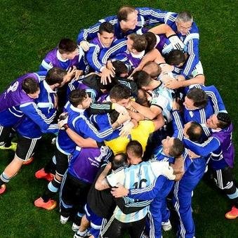 Lloré cuando escuche: Argentina esta en la final del mundo | Favorito de Marcos Rojo  3/11/14♥