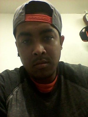 dparella14's profile picture. 