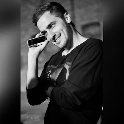 Oficjalny polski Fanklub Kendalla. U nas wszystkie nowości i serdecznie zapraszamy również na naszego Facebooka :)