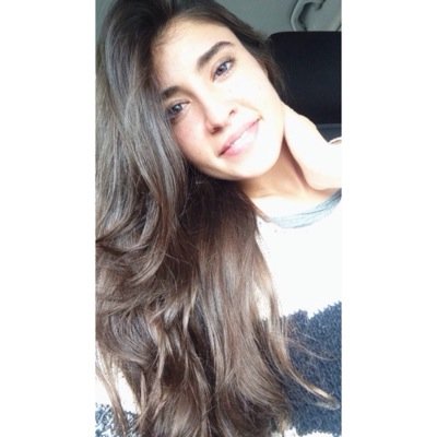 Se necesita ausencia para valorar la presencia.La felicidad no es una recompensa, es una consecuencia.