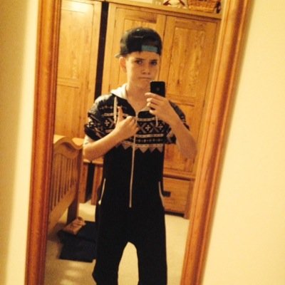 Honestly, your a legend if you read my Bio ;)