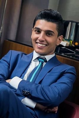 الفكرة فكرتنا ^_^ .. لتوصيل محبتنا المصرية للفنان #محمد_عساف .. حبيبنا واحد!! .. عدونا واحد !! .. #YaHalali_YaMali 442 حط الكوفية ع الاكتاف مصر منتظرة عساف !!