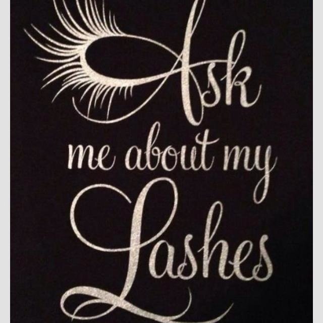 Independent Younique Cosmetics Presenter