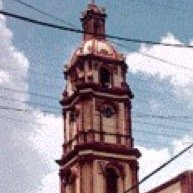 Plaza principal de vista hermosa, mich. ESCUDO. HISTORIA. Reseña Histórica. La fundación de Vista Hermosa data de la segunda mitad del siglo XIX.