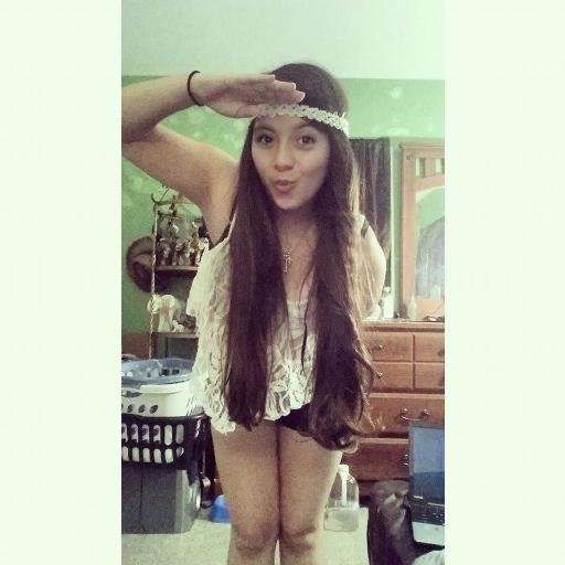 LexiLove_3's profile picture. Hey Loves♡ Don't be shy♡ Visit me on MFC http://t.co/5b3vz3pQYe