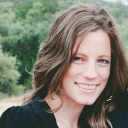 Product designer, specializing in design systems. Helping companies design for their users and thrive.