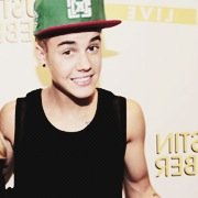 te dei um follow gratis, como agradecimento siga @bieberdubronx