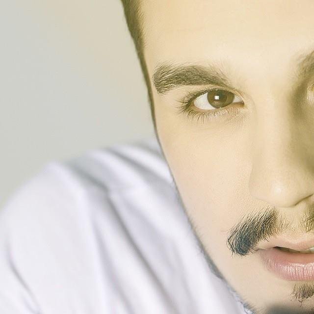 E agora não sei se a distância vai separar nossos caminhos, minha única certeza é que eu jamais vou te esquecer! @luansantana , !