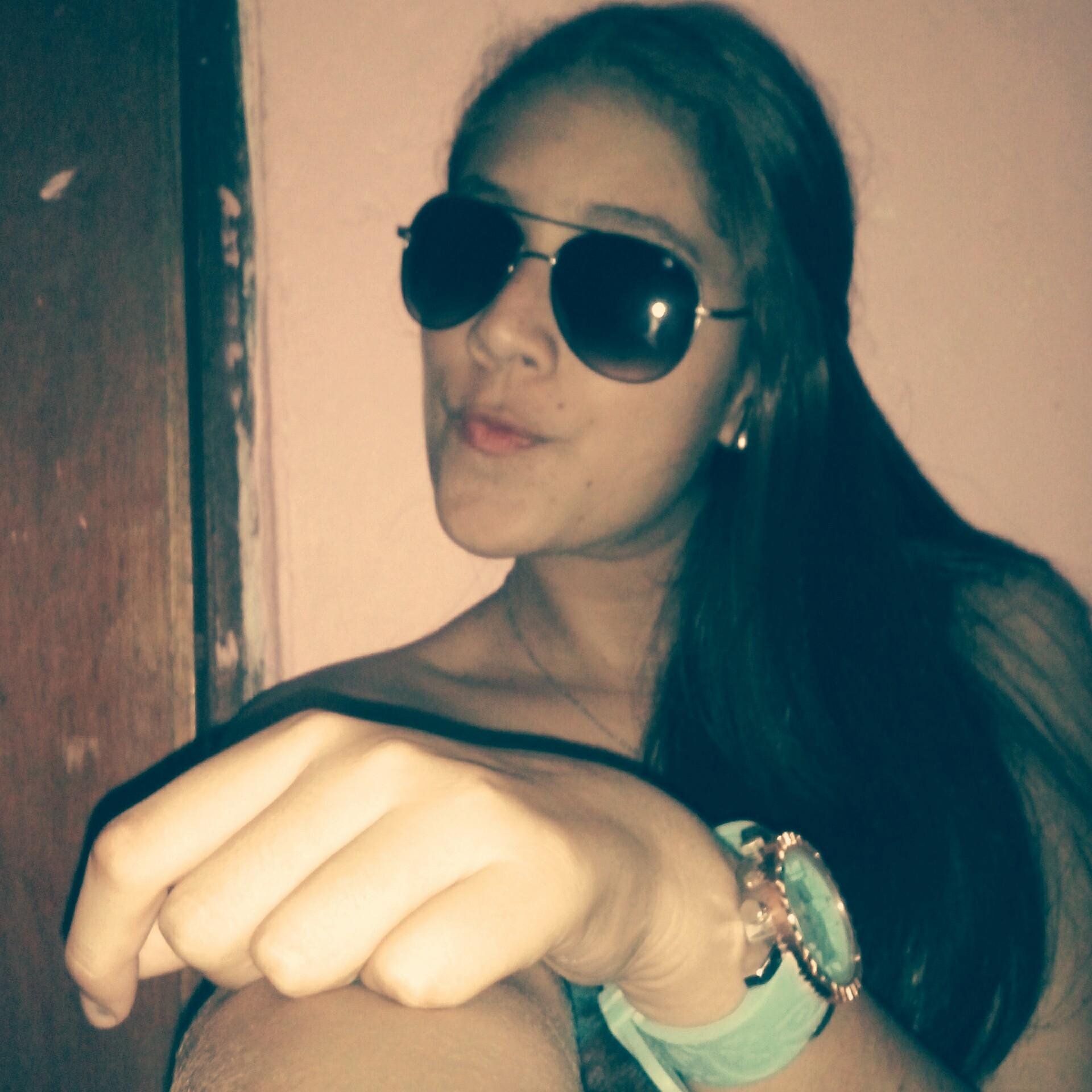 irrl. myqv.sdpc.nlmp.dpas,lise bets friends♥         njaf mother♥ raae father ♥ily. DIOS♥♥