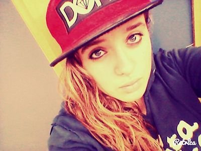 carolina
jdom♡♥        @jonanperrea amarlo es pocoo